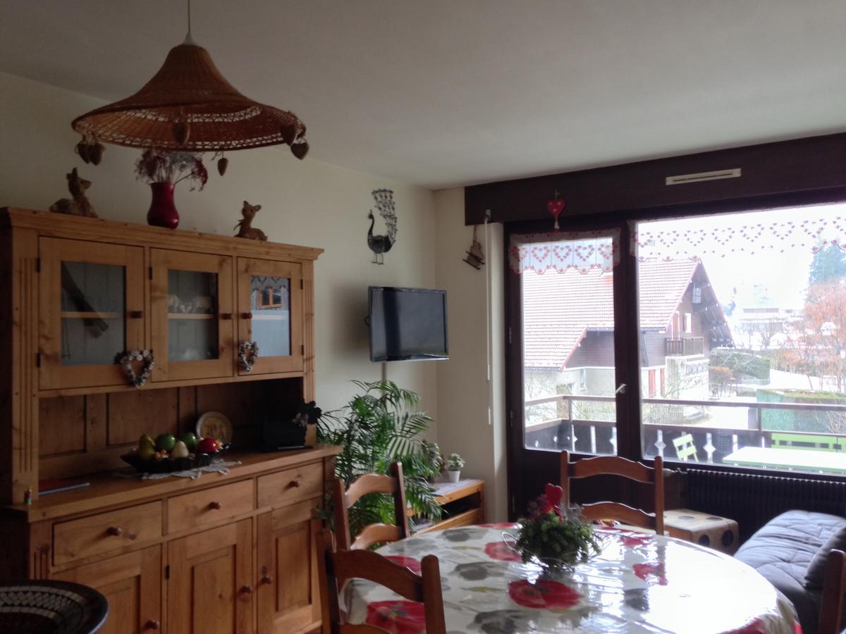 Appartement Le Frene โธนส์ ภายนอก รูปภาพ